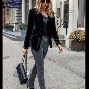 New York & company black velvet blazer